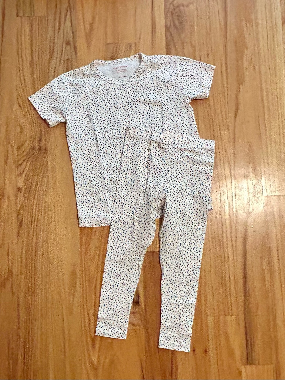 Tiny Cottons leggings and tee set